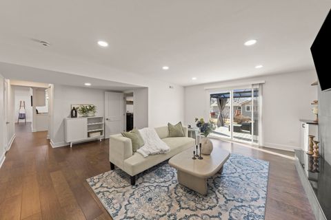 Tiny photo for 526 S SPRINGINSGUTH Road, Schaumburg, IL 60193 (MLS # 12572735)