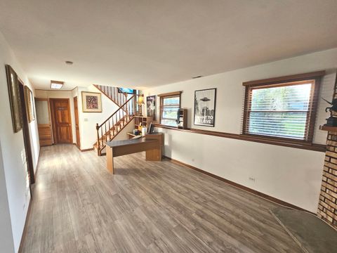Tiny photo for 424 Greenview Drive, Park City, IL 60085 (MLS # 12481593)