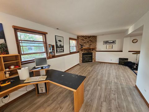 Tiny photo for 424 Greenview Drive, Park City, IL 60085 (MLS # 12481593)