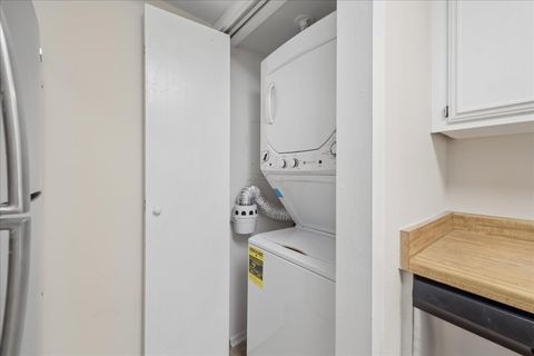 Tiny photo for 720 St. Andrews Lane #24, Crystal Lake, IL 60014 (MLS # 12603500)