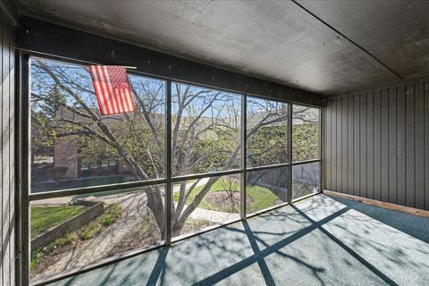 Tiny photo for 720 St. Andrews Lane #24, Crystal Lake, IL 60014 (MLS # 12603500)