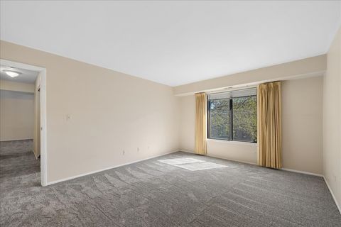 Tiny photo for 720 St. Andrews Lane #24, Crystal Lake, IL 60014 (MLS # 12603500)