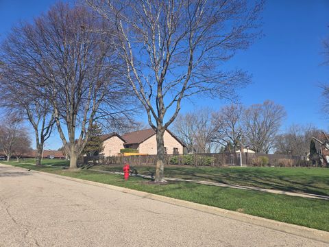 Tiny photo for 720 St. Andrews Lane #24, Crystal Lake, IL 60014 (MLS # 12603500)