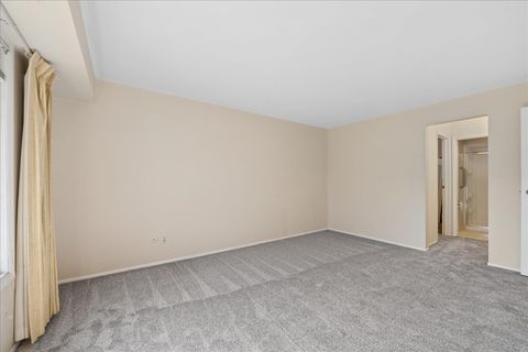 Tiny photo for 720 St. Andrews Lane #24, Crystal Lake, IL 60014 (MLS # 12603500)