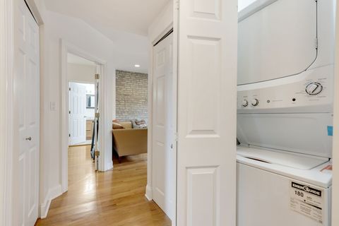 Tiny photo for 2935 W Rosemont Avenue #2, Chicago, IL 60659 (MLS # 12658251)