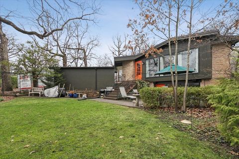 Tiny photo for 214 Hancock Avenue, Lake Bluff, IL 60044 (MLS # 12608357)