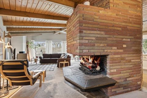 Tiny photo for 214 Hancock Avenue, Lake Bluff, IL 60044 (MLS # 12608357)