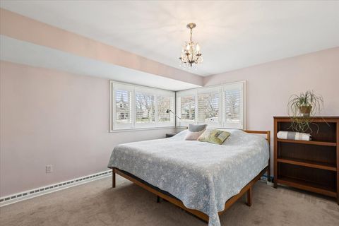 Tiny photo for 214 Hancock Avenue, Lake Bluff, IL 60044 (MLS # 12608357)