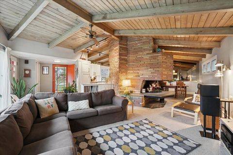 Tiny photo for 214 Hancock Avenue, Lake Bluff, IL 60044 (MLS # 12608357)