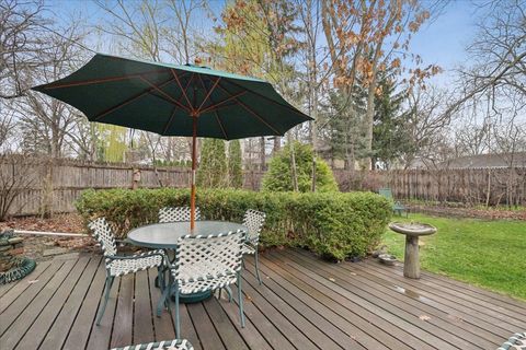 Tiny photo for 214 Hancock Avenue, Lake Bluff, IL 60044 (MLS # 12608357)