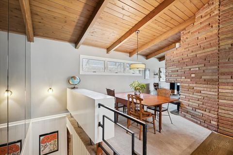 Tiny photo for 214 Hancock Avenue, Lake Bluff, IL 60044 (MLS # 12608357)