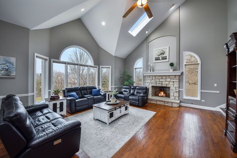 Tiny photo for 2347 Bird Lane, Batavia, IL 60510 (MLS # 12572626)