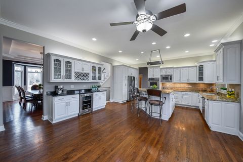 Tiny photo for 2347 Bird Lane, Batavia, IL 60510 (MLS # 12572626)