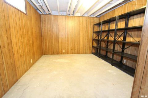 Tiny photo for 1510 7TH Avenue S, Clinton, IA 52732 (MLS # QC4265979)