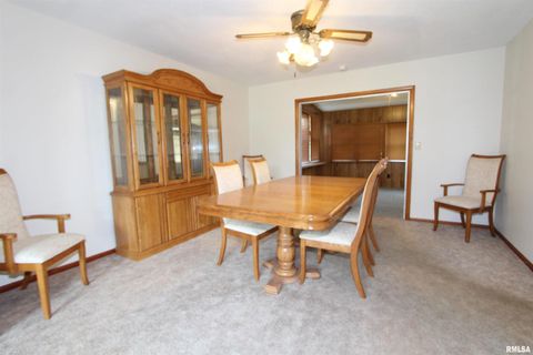 Tiny photo for 1510 7TH Avenue S, Clinton, IA 52732 (MLS # QC4265979)