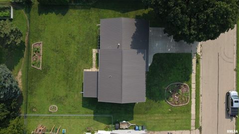 Tiny photo for 1510 7TH Avenue S, Clinton, IA 52732 (MLS # QC4265979)