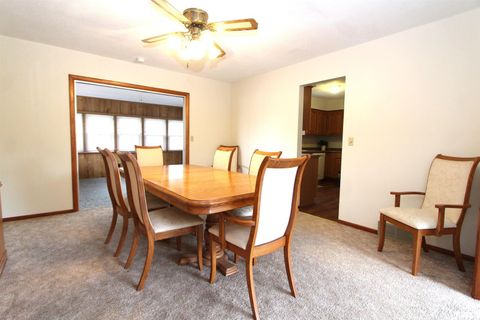 Tiny photo for 1510 7TH Avenue S, Clinton, IA 52732 (MLS # QC4265979)