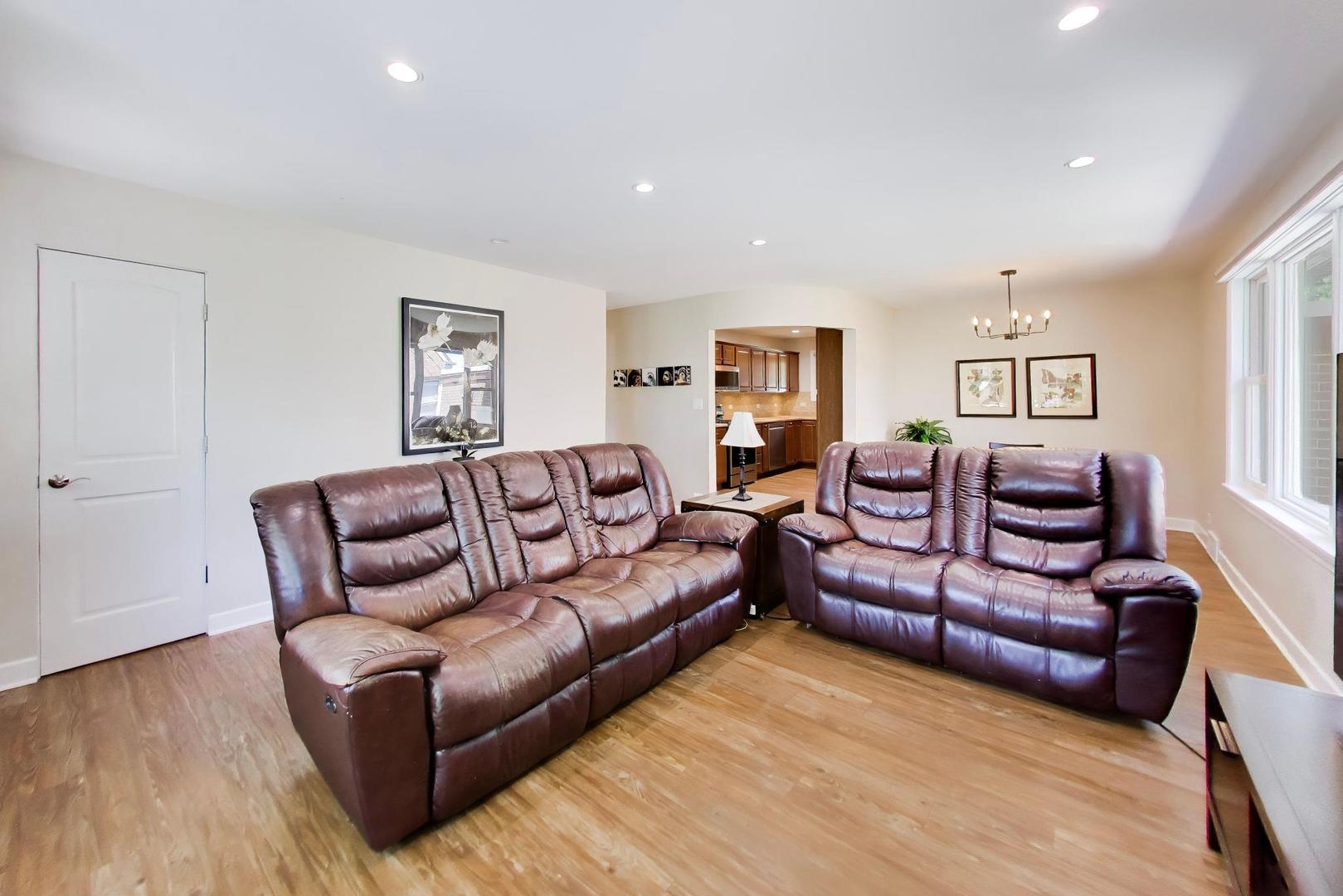 8312 N Oketo Avenue