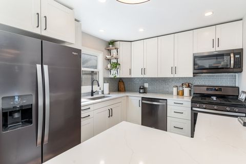 Tiny photo for 15059 HALE Drive, Orland Park, IL 60462 (MLS # 12465492)