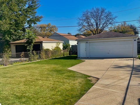 Tiny photo for 353 Bellwood Avenue, Bellwood, IL 60104 (MLS # 12797390)
