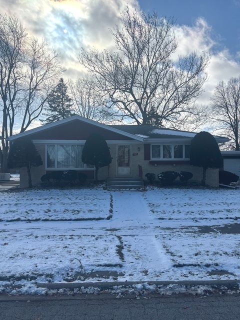 Photo of 535 E 166th Place, South Holland, IL 60473 (MLS # 12551644)