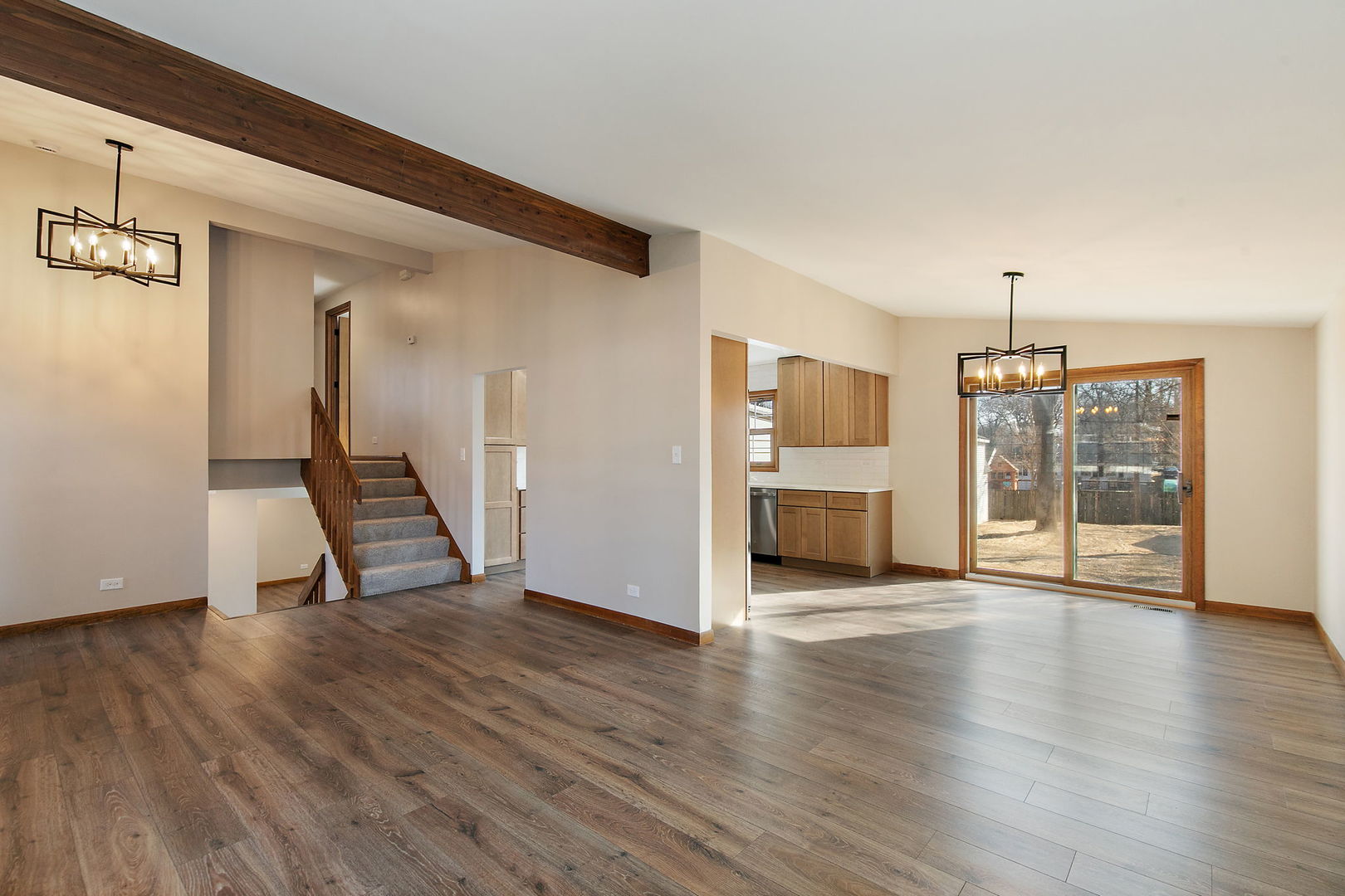 657 Lomond Drive