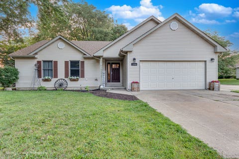 Photo of 108 S Union Street, Newark, IL 60541 (MLS # 12728190)