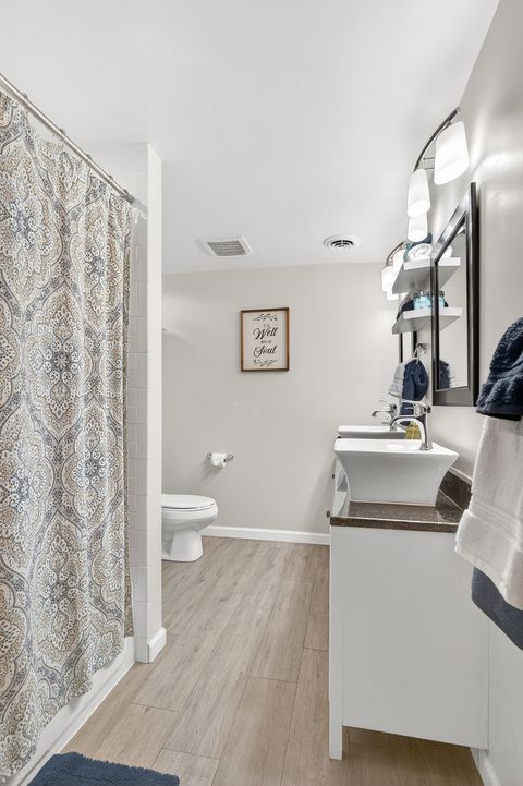 Tiny photo for 1600 N 7th Street, Clinton, IA 52372 (MLS # 12610840)