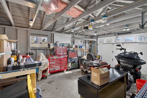 Tiny photo for 1600 N 7th Street, Clinton, IA 52372 (MLS # 12610840)