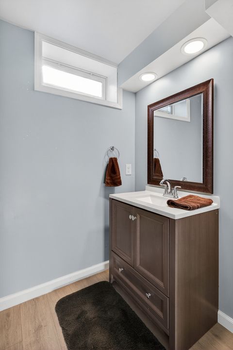 Tiny photo for 1600 N 7th Street, Clinton, IA 52372 (MLS # 12610840)