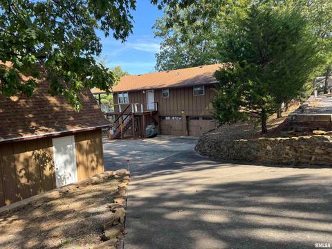 Tiny photo for 135 OAK Circle, Goreville, IL 62939 (MLS # QC4268308)