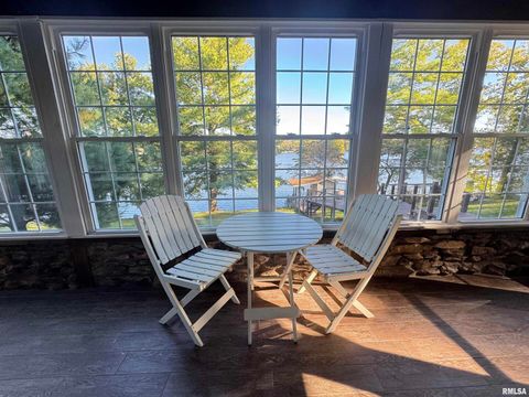 Tiny photo for 135 OAK Circle, Goreville, IL 62939 (MLS # QC4268308)