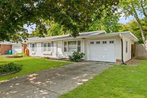 Tiny photo for 810 Breen Drive, Champaign, IL 61820 (MLS # 12467530)