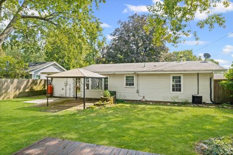 Tiny photo for 810 Breen Drive, Champaign, IL 61820 (MLS # 12467530)