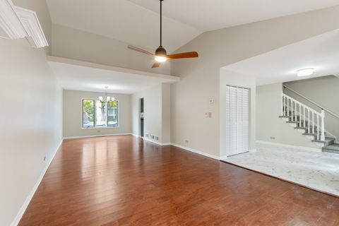 Tiny photo for 427 Bradford Place, Bolingbrook, IL 60490 (MLS # 12509105)