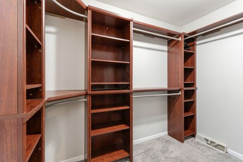 Tiny photo for 427 Bradford Place, Bolingbrook, IL 60490 (MLS # 12509105)