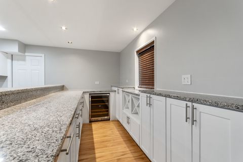 Tiny photo for 427 Bradford Place, Bolingbrook, IL 60490 (MLS # 12509105)