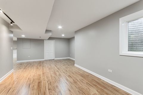 Tiny photo for 427 Bradford Place, Bolingbrook, IL 60490 (MLS # 12509105)