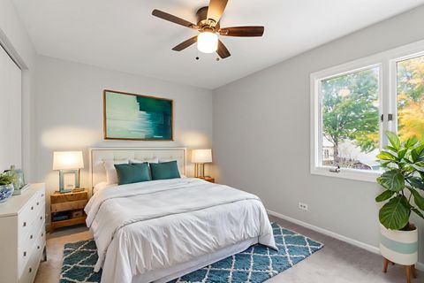 Tiny photo for 427 Bradford Place, Bolingbrook, IL 60490 (MLS # 12509105)