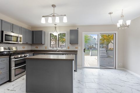 Tiny photo for 427 Bradford Place, Bolingbrook, IL 60490 (MLS # 12509105)