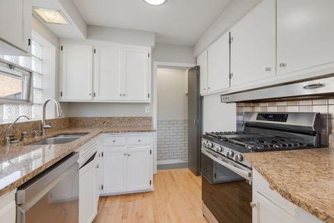 Tiny photo for 723 Balmoral Avenue, Westchester, IL 60154 (MLS # 12477255)