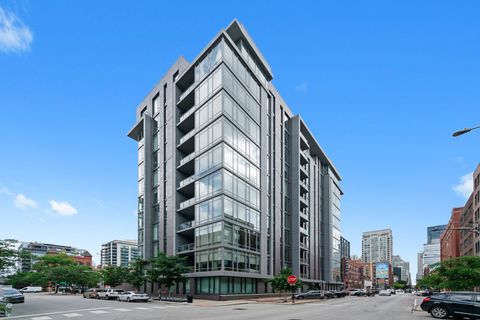 Photo of 360 W Erie Street #3D, Chicago, IL 60654 (MLS # 12590388)