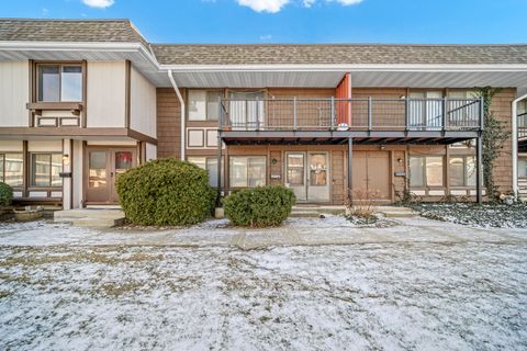 Photo of 1269 Court D, Hanover Park, IL 60133 (MLS # 12549882)