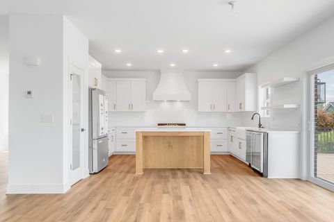 Tiny photo for 23070 Hankins Court, Frankfort, IL 60423 (MLS # 12428287)