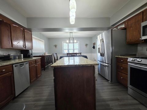 Tiny photo for 10530 S 82nd Court, Palos Hills, IL 60465 (MLS # 12549921)