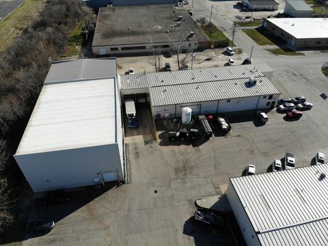 947 Carney Court Antioch IL 60002