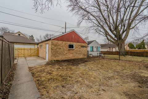 Tiny photo for 6015 Crain Street, Morton Grove, IL 60053 (MLS # 12584374)