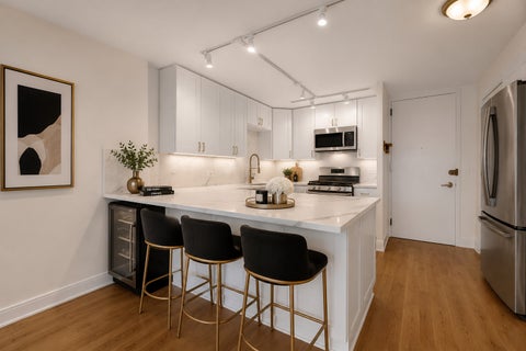 Tiny photo for 1960 N Lincoln Park West Avenue #408, Chicago, IL 60614 (MLS # 12778852)