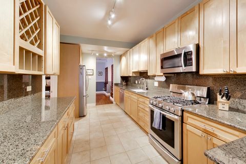 Tiny photo for 5637 N KENMORE Avenue #3, Chicago, IL 60660 (MLS # 12614603)