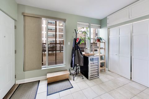 Tiny photo for 5637 N KENMORE Avenue #3, Chicago, IL 60660 (MLS # 12614603)